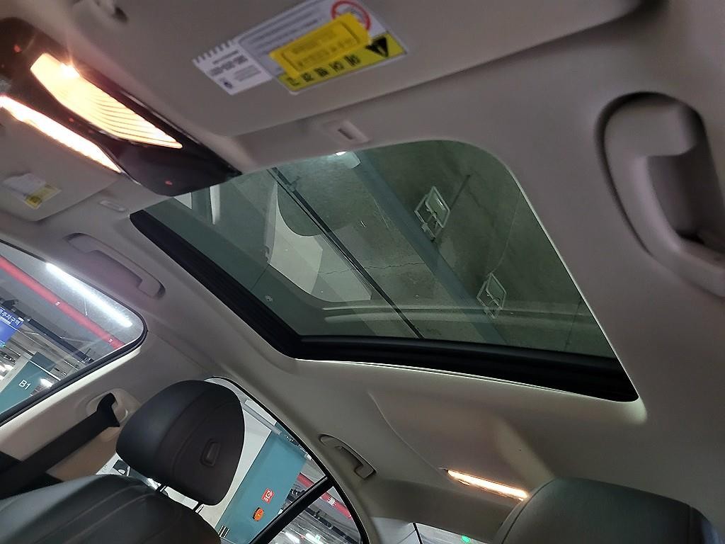 BMW 5시리즈 5시리즈 (G30) 520i 럭셔리 이미지 16