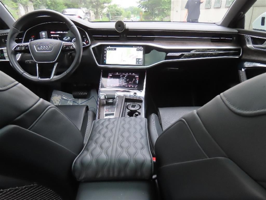 아우디 A7 A7 (4K) 50 TDI 콰트로 프리미엄 이미지 15