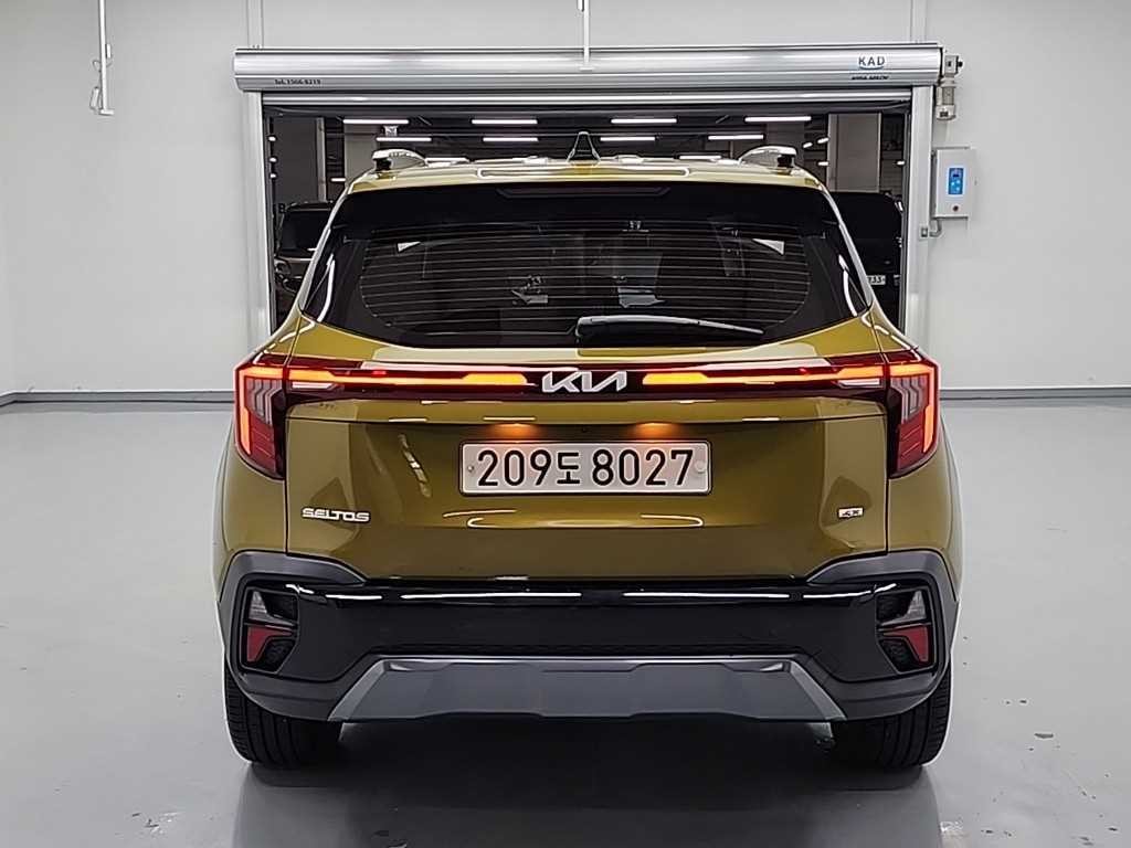 기아 셀토스 더 뉴 셀토스 가솔린 1.6 터보 4WD 그래비티 이미지 3