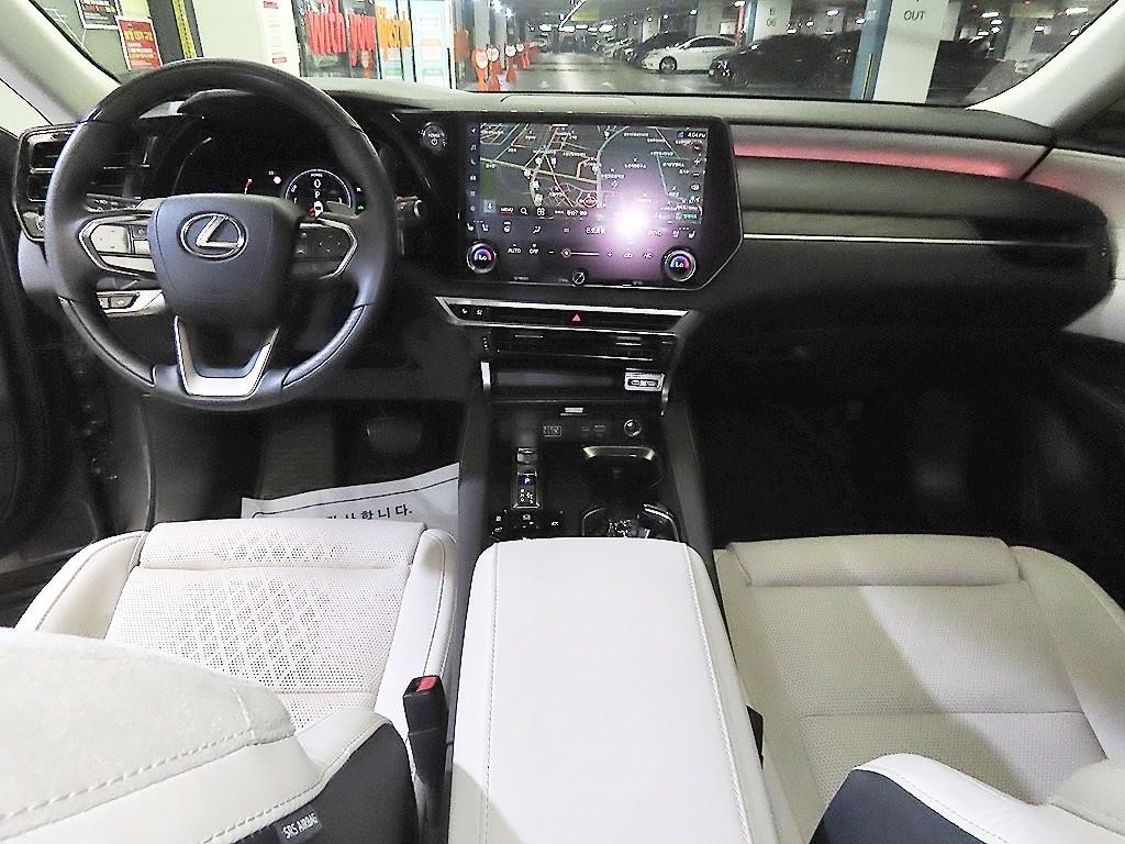 렉서스 RX RX 350h(5세대) 럭셔리 이미지 10