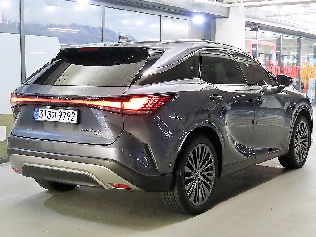 렉서스 RX RX 350h(5세대) 럭셔리 이미지 4