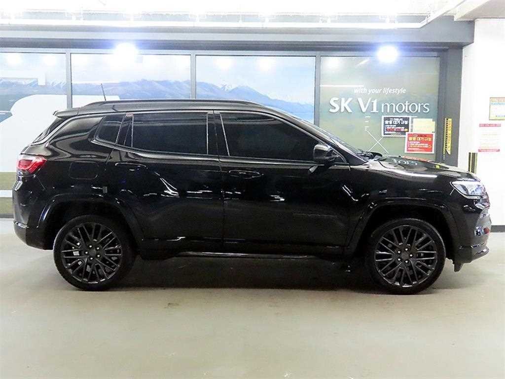 지프 컴패스 컴패스 2세대 2.4 AWD S 이미지 3
