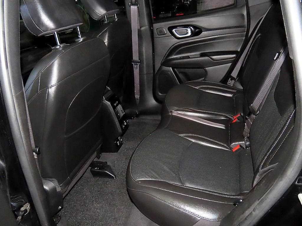 지프 컴패스 컴패스 2세대 2.4 AWD S 이미지 7