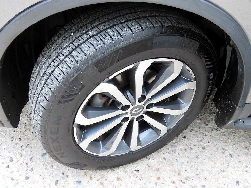르노코리아(삼성) QM6 더뉴QM6 가솔린 2.0 GDe RE 2WD 이미지 20