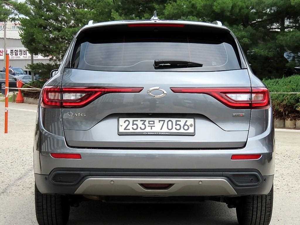 르노코리아(삼성) QM6 더뉴QM6 가솔린 2.0 GDe RE 2WD 이미지 4
