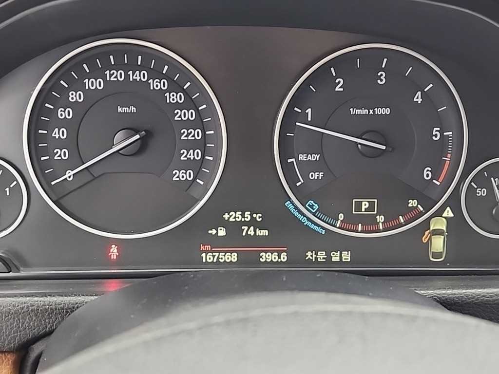 BMW 그란투리스모 3시리즈 GT (F34) GT 320D 럭셔리 이미지 6