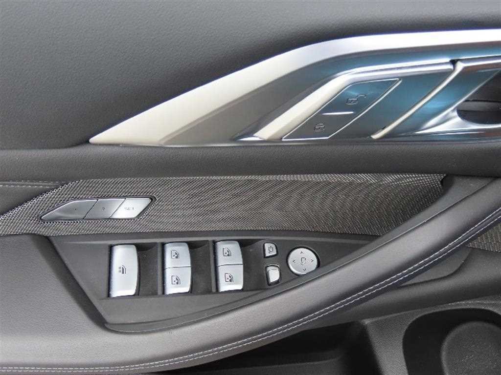 BMW 4시리즈 M4 (G82) 컨버터블 컴패티션 M xDrive 이미지 12