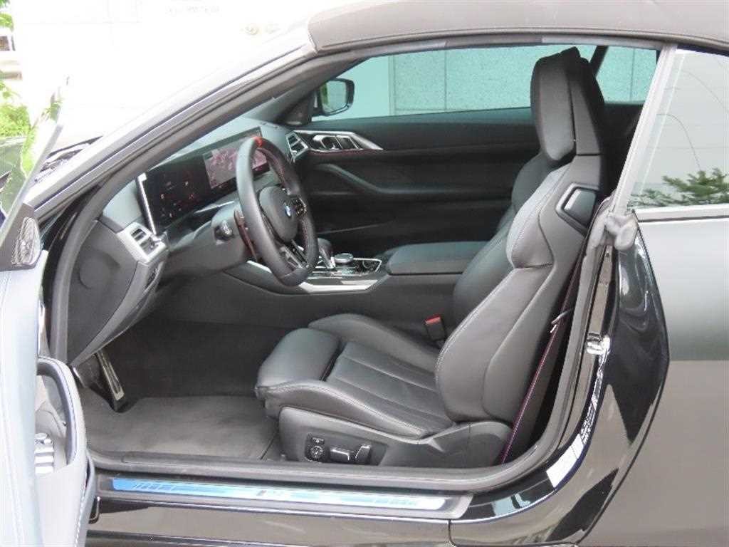 BMW 4시리즈 M4 (G82) 컨버터블 컴패티션 M xDrive 이미지 13