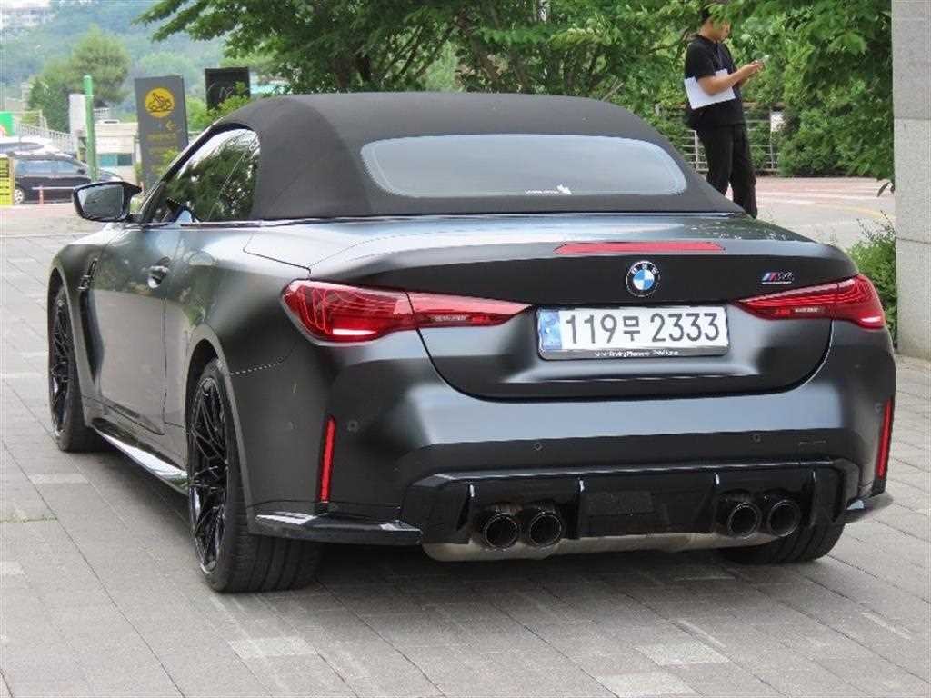 BMW 4시리즈 M4 (G82) 컨버터블 컴패티션 M xDrive 이미지 4