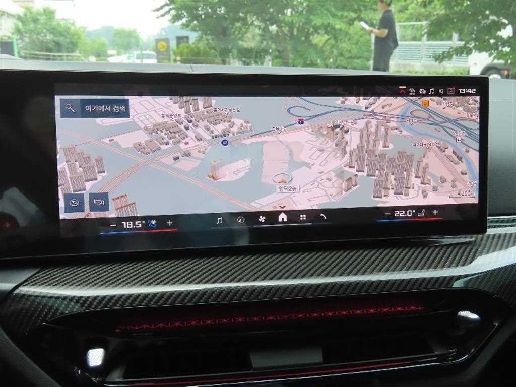BMW 4시리즈 M4 (G82) 컨버터블 컴패티션 M xDrive 이미지 8
