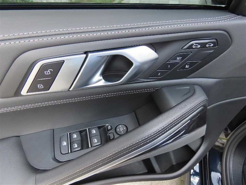 BMW X6 X6 (G06) xDrive 30d M 스포츠 이미지 12