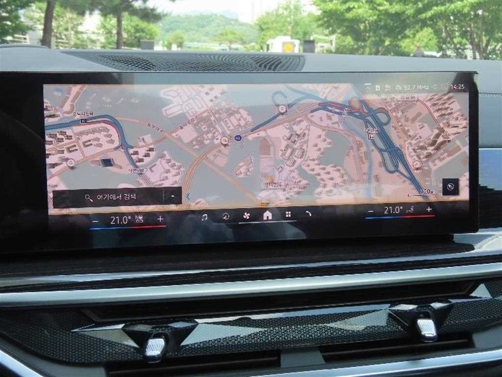 BMW X6 X6 (G06) xDrive 30d M 스포츠 이미지 8