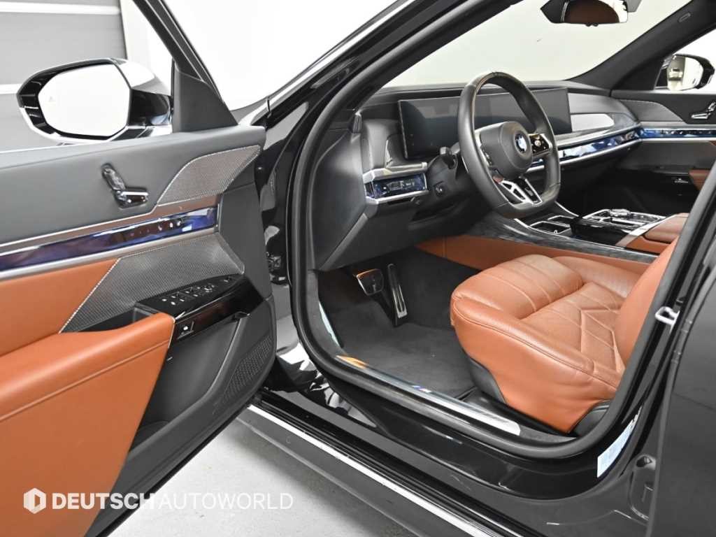 BMW 7시리즈 7시리즈 (G70) 740i xDrive M 스포츠 이미지 11