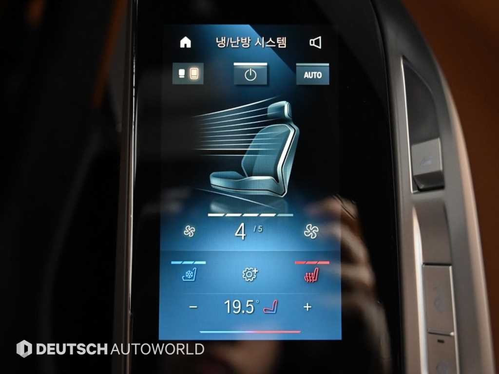BMW 7시리즈 7시리즈 (G70) 740i xDrive M 스포츠 이미지 16