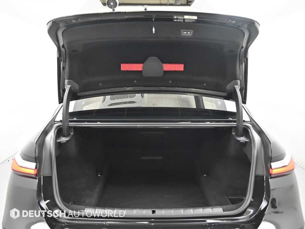 BMW 7시리즈 7시리즈 (G70) 740i xDrive M 스포츠 이미지 19