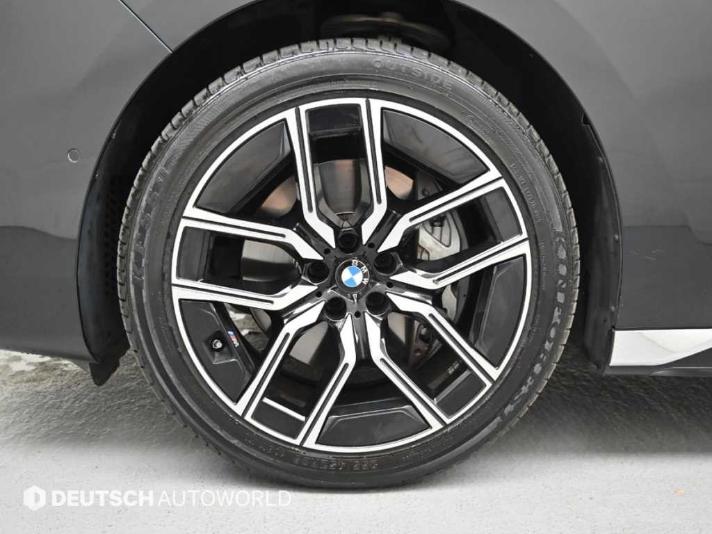BMW 7시리즈 7시리즈 (G70) 740i xDrive M 스포츠 이미지 5