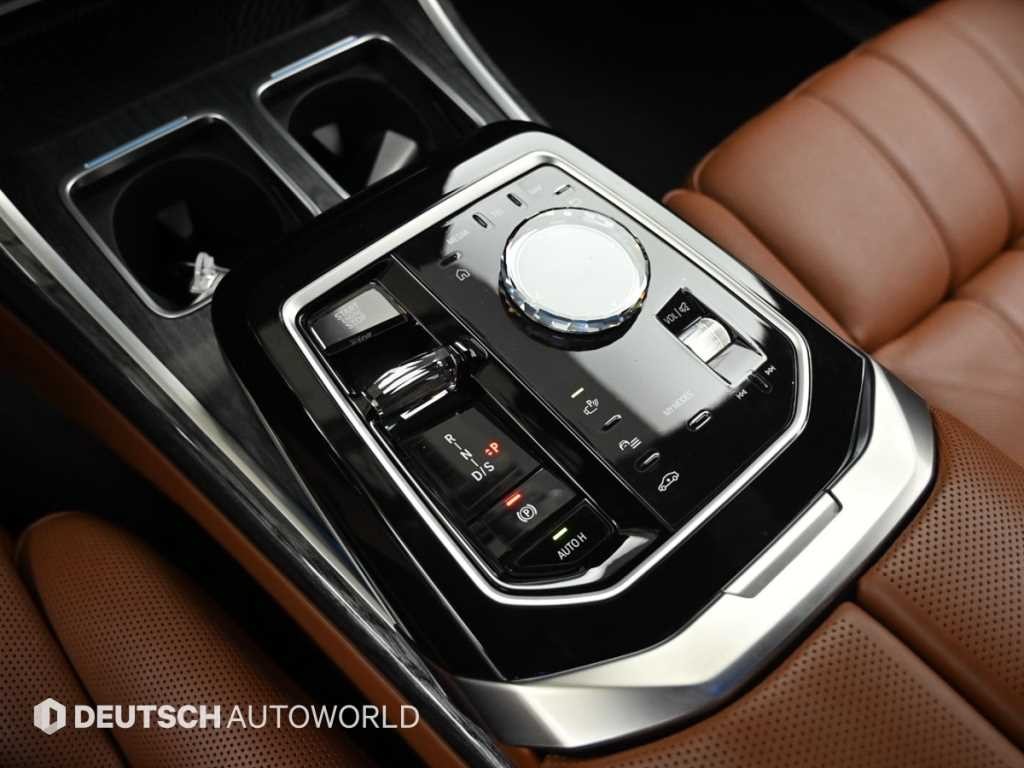 BMW 7시리즈 7시리즈 (G70) 740i xDrive M 스포츠 이미지 9