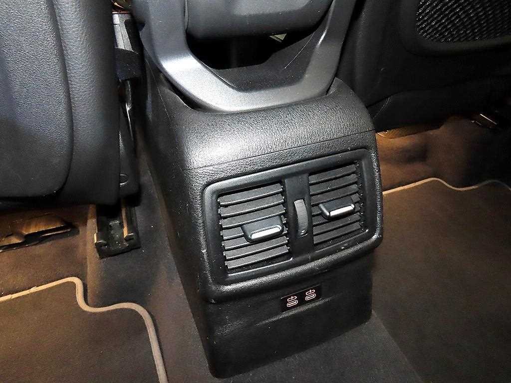 BMW X1 X1 (F48) xDrive 20i M 스포츠 이미지 15