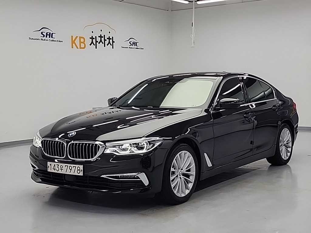 BMW 5시리즈 5시리즈 (G30) 520d 럭셔리 플러스 이미지 1