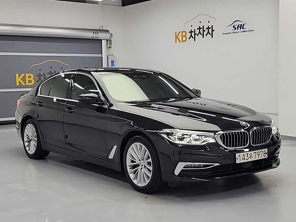 BMW 5시리즈 5시리즈 (G30) 520d 럭셔리 플러스 이미지 4