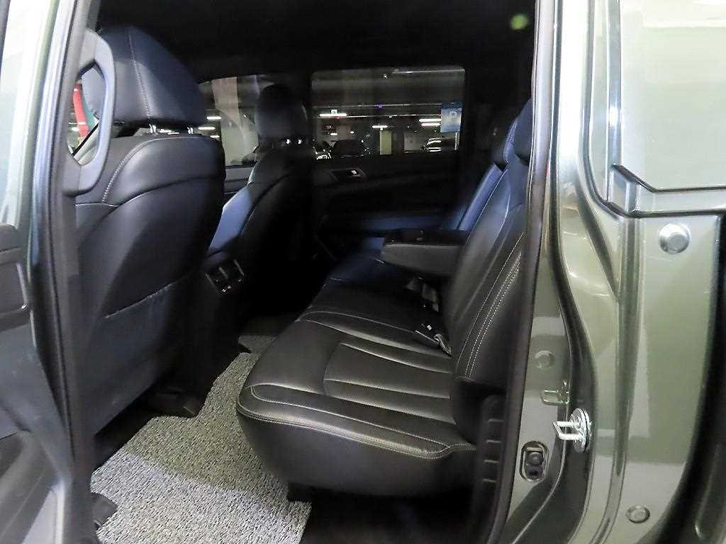 KG모빌리티(쌍용) 렉스턴 더 뉴 렉스턴 스포츠 칸 디젤 2.2 4WD 프레스티지 이미지 7