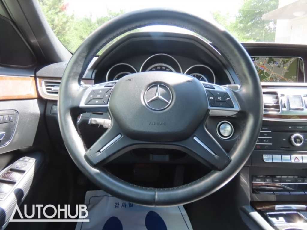 벤츠 E 클래스 E-클래스 W212 E300 아방가르드 이미지 16