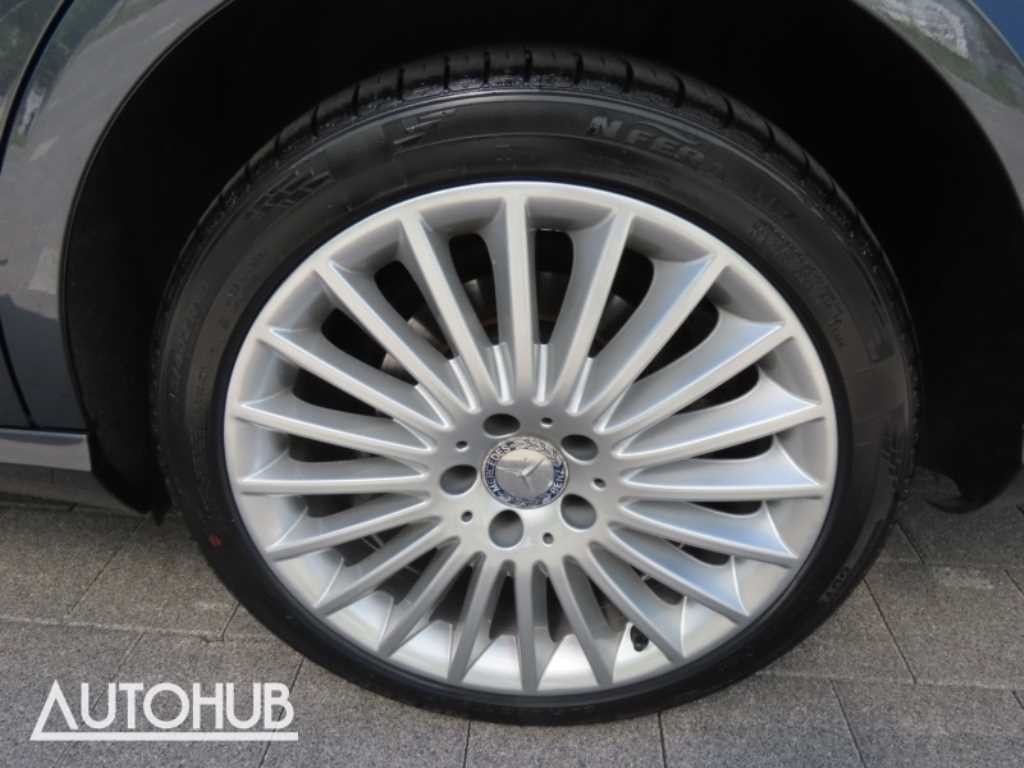 벤츠 E 클래스 E-클래스 W212 E300 아방가르드 이미지 17