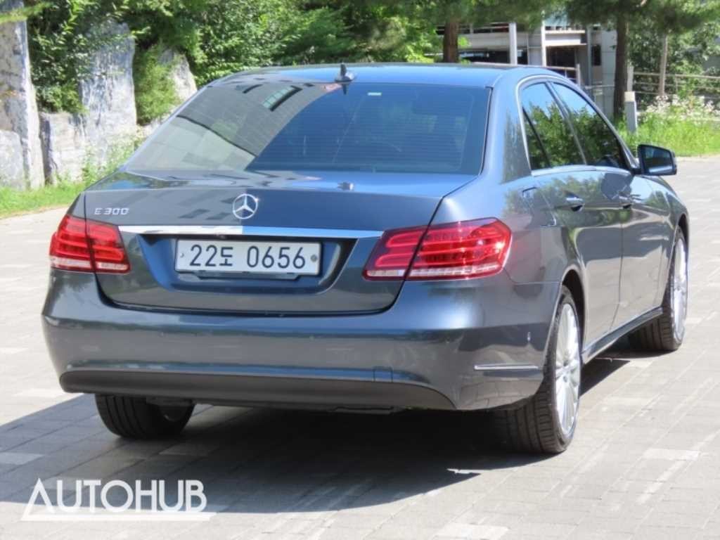 벤츠 E 클래스 E-클래스 W212 E300 아방가르드 이미지 3