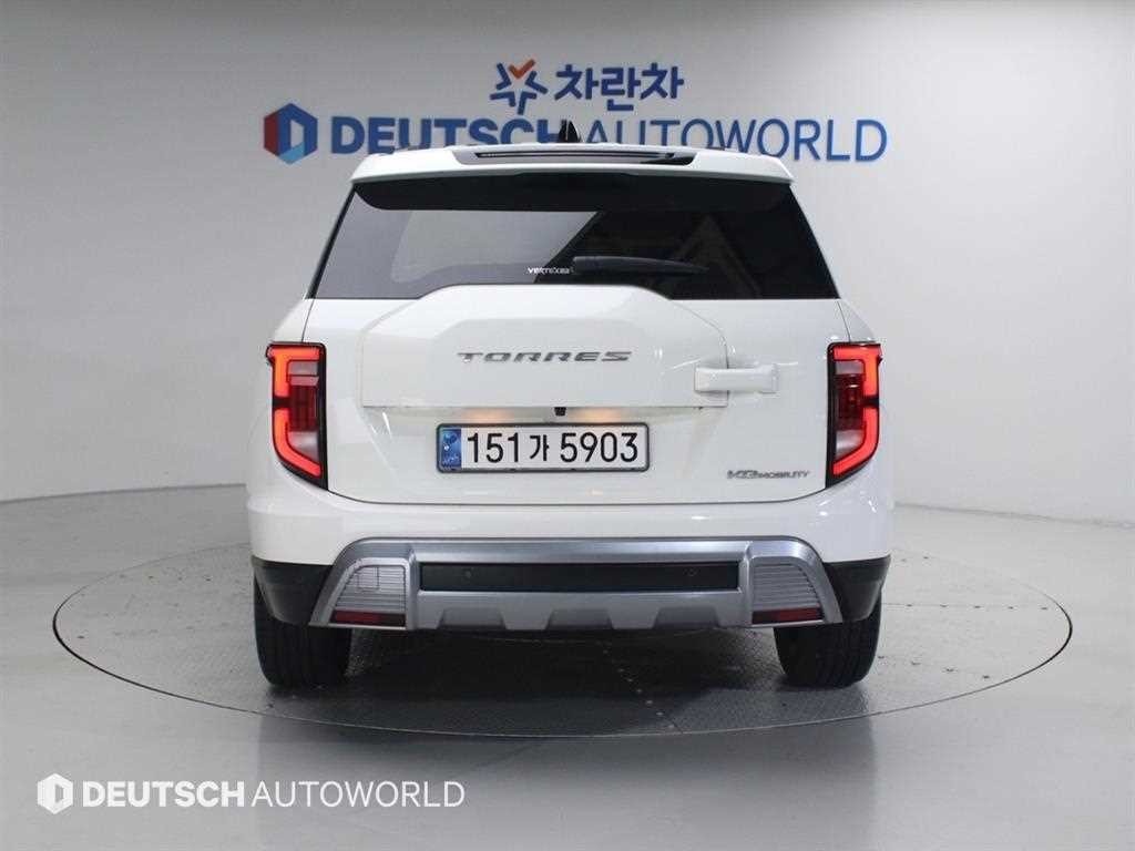 KG모빌리티(쌍용) 토레스 1.5 GDI-T 2WD T7 이미지 4