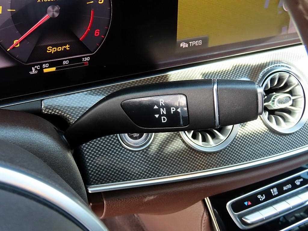 벤츠 CLS 클래스 CLS클래스 C257 CLS 300d AMG Line 이미지 11