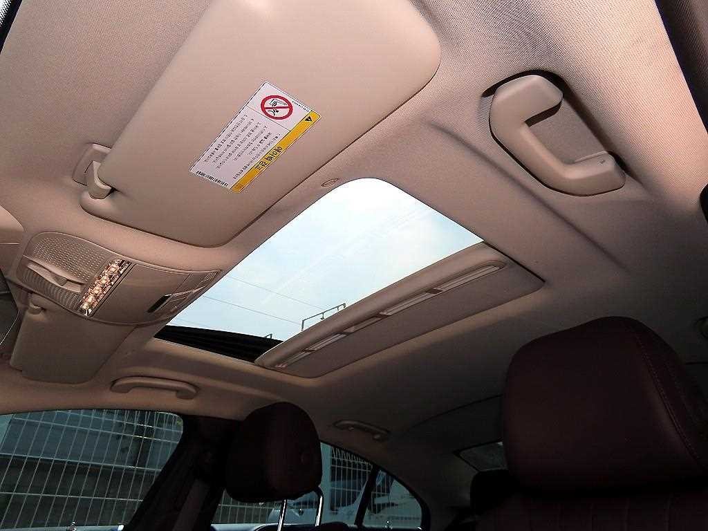 벤츠 CLS 클래스 CLS클래스 C257 CLS 300d AMG Line 이미지 16