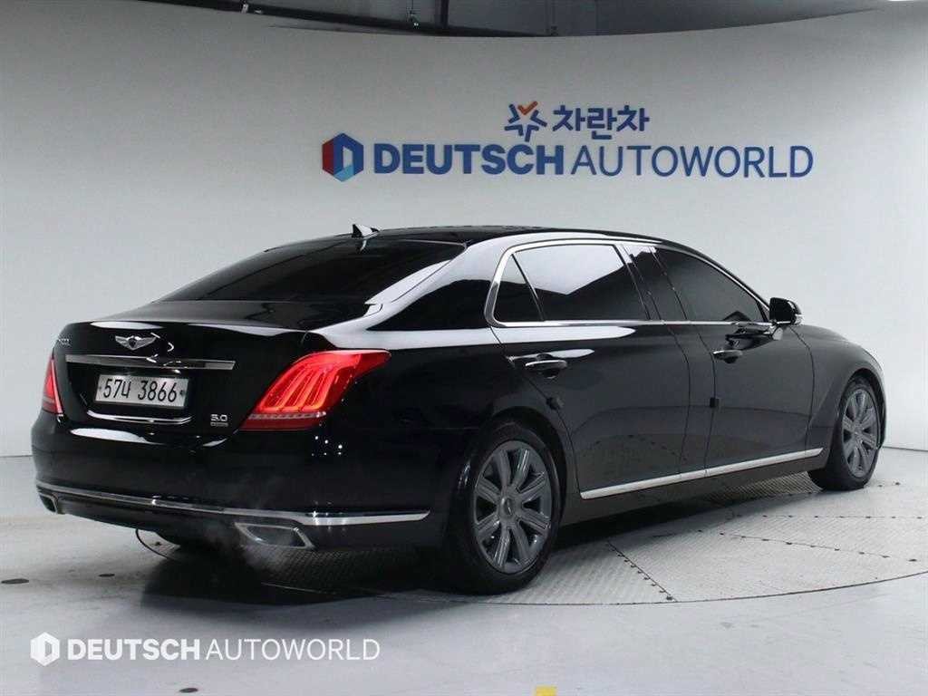 제네시스 EQ900 5.0 GDI AWD 리무진 프레스티지 이미지 3