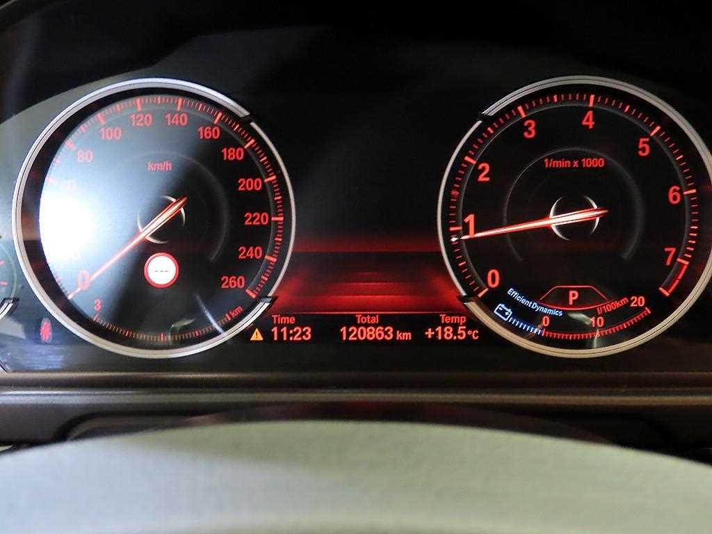 BMW 5시리즈 5시리즈 (F10) 528i 이미지 9