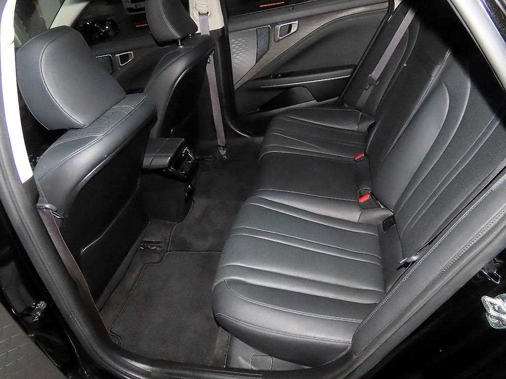 기아 K8 2.5 2WD 노블레스 이미지 7