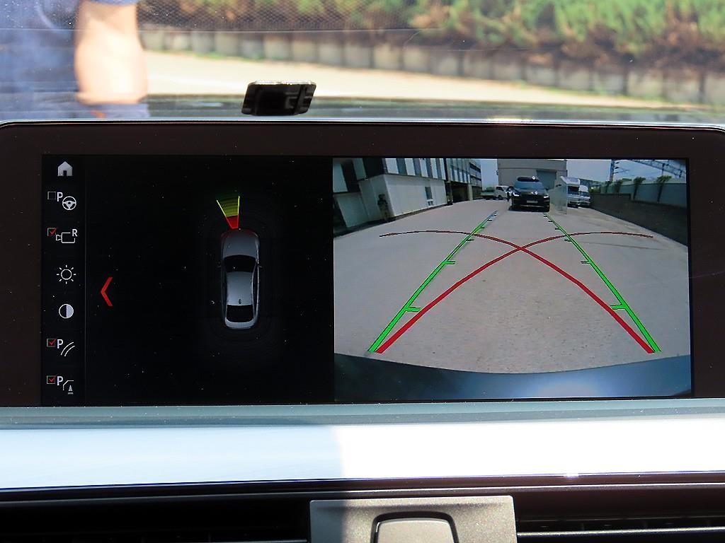 BMW 4시리즈 4시리즈 (F32) 420d 그란쿠페 럭셔리 이미지 15