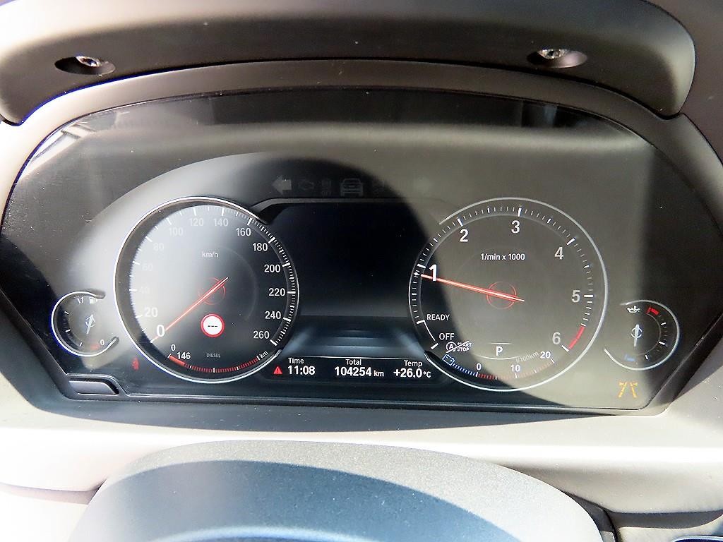 BMW 4시리즈 4시리즈 (F32) 420d 그란쿠페 럭셔리 이미지 9