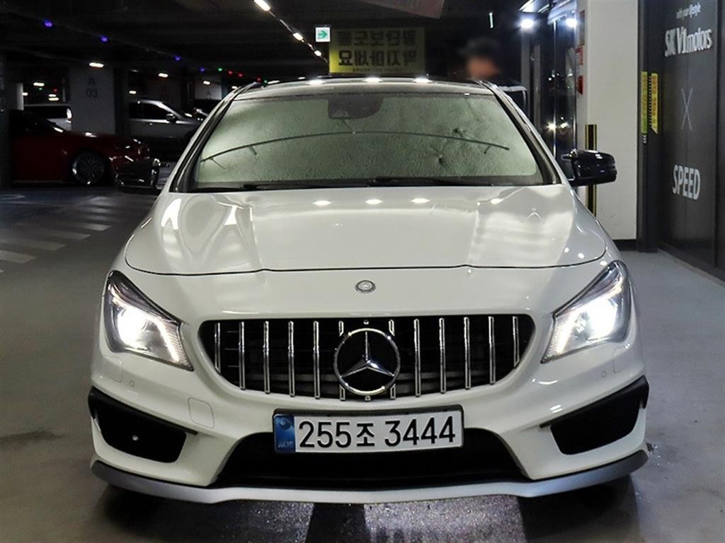 벤츠 CLA 클래스 CLA클래스 CLA 45 AMG 4MATIC 이미지 2