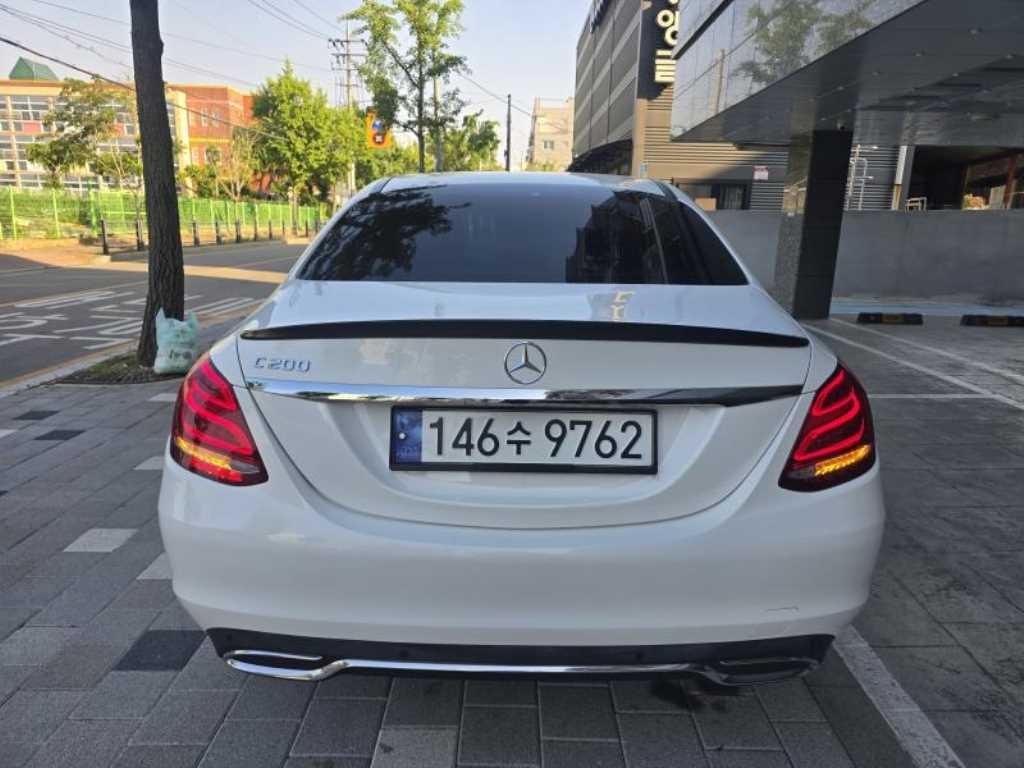 벤츠 C 클래스 C클래스 W205 C200 아방가르드 이미지 5
