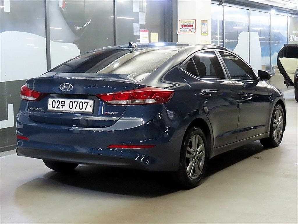현대 아반떼 아반떼 AD 1.6 e-VGT 스마트 스페셜 이미지 4