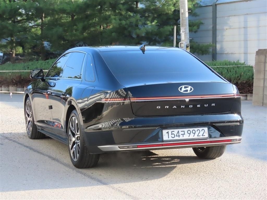 현대 그랜저 그랜저 (GN7) 가솔린 3.5 2WD 익스클루시브 이미지 3