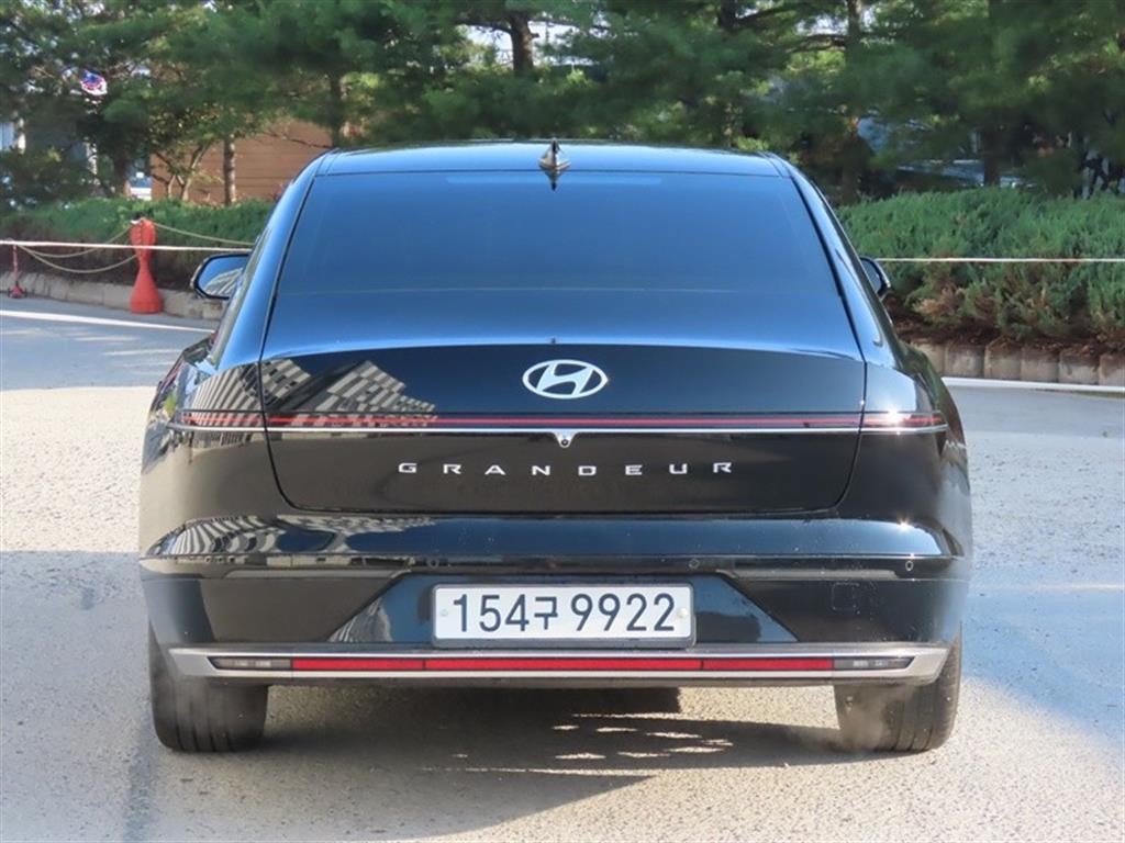 현대 그랜저 그랜저 (GN7) 가솔린 3.5 2WD 익스클루시브 이미지 4