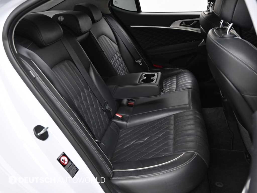 제네시스 G70 2.2D AWD 엘리트 이미지 12