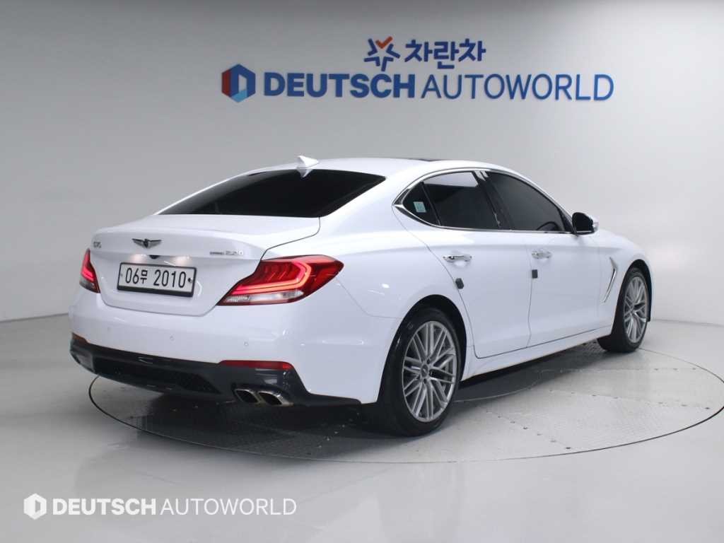 제네시스 G70 2.2D AWD 엘리트 이미지 2