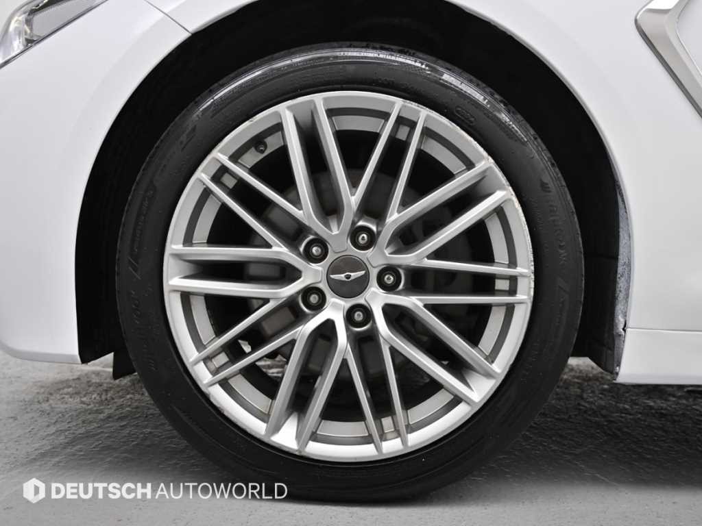 제네시스 G70 2.2D AWD 엘리트 이미지 5
