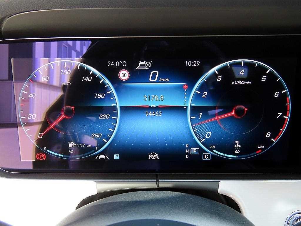 벤츠 E 클래스 E-클래스 W213 E250 아방가르드 이미지 9