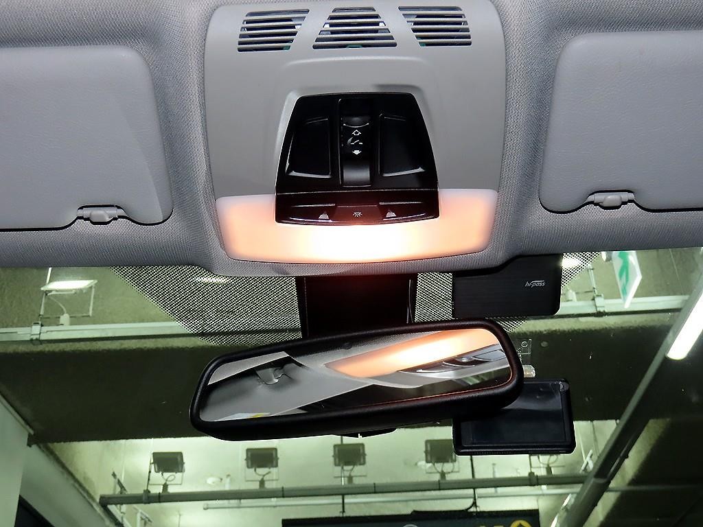 BMW 3시리즈 3시리즈 (F30) 320d 이미지 15