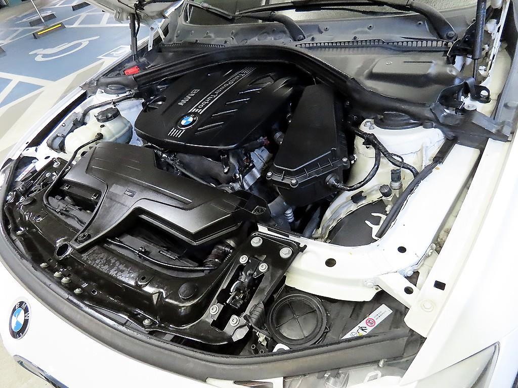 BMW 3시리즈 3시리즈 (F30) 320d 이미지 19