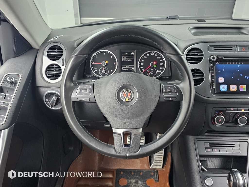 폭스바겐 티구안 뉴티구안 2.0 TDI 컴포트 이미지 13
