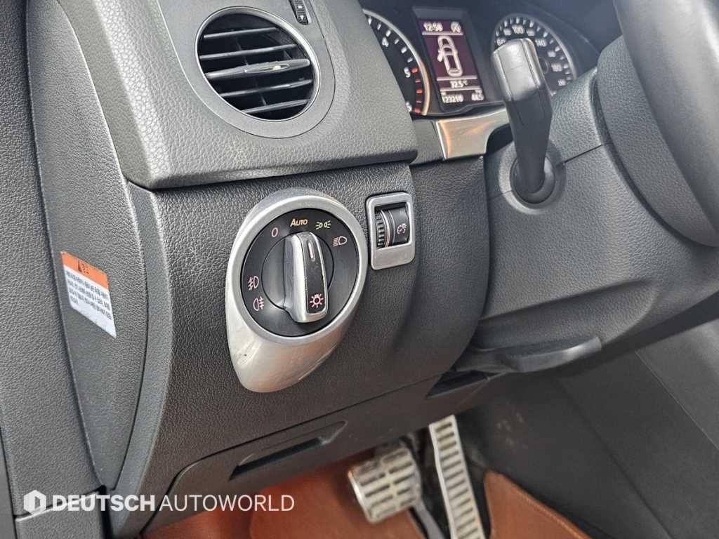 폭스바겐 티구안 뉴티구안 2.0 TDI 컴포트 이미지 16