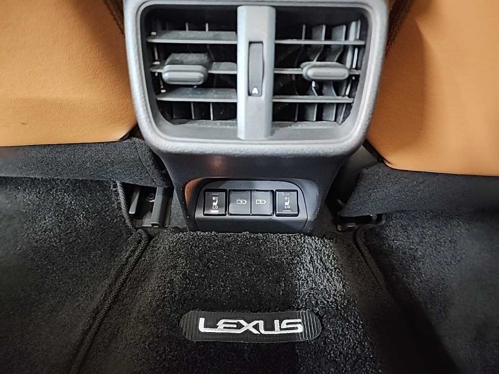 렉서스 UX UX 300e 300e 이미지 13